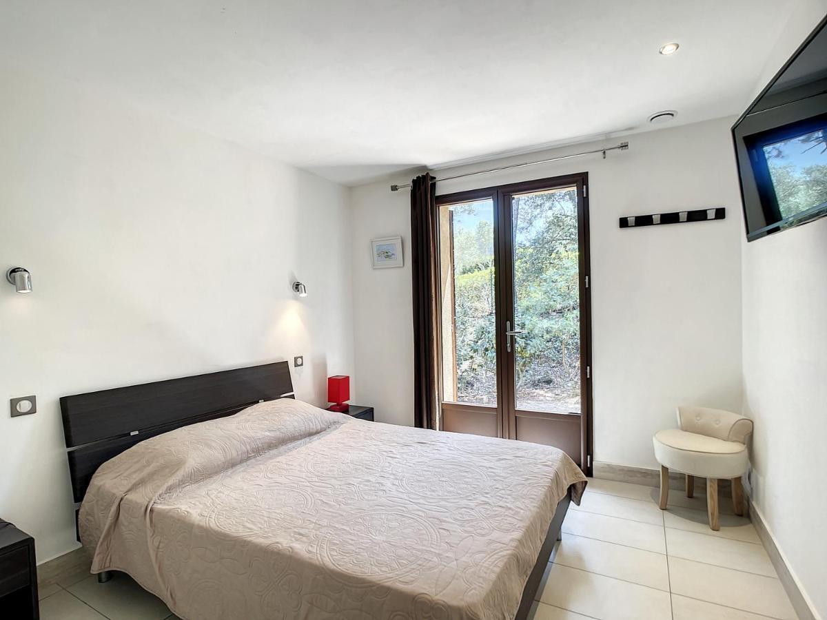 Villa La Petite Bergerie Le Plan-de-la-Tour Esterno foto